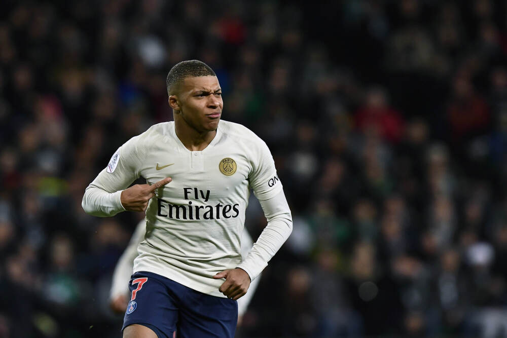 出手不到20次, 拿到30+有多难? 科比11次, 库里37次, 詹姆斯112次, 杜兰特呢?